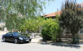 Hotels in Tseri